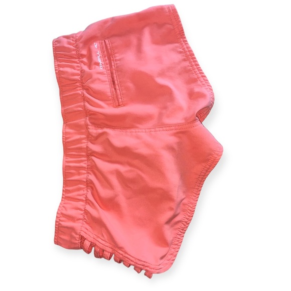 O’Neill summer / surf swim shorts with flattering cut out detail - Picture 4 of 5